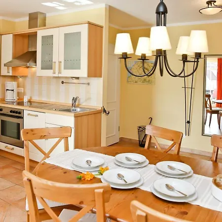 Apartman Palais Am Park - 14-19 *